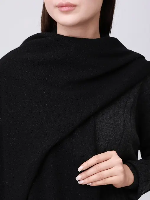 Палантин из шерсти и вискозы Pure CANOE