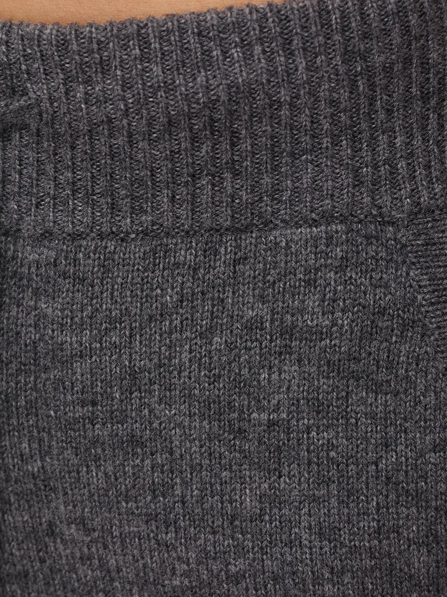 Костюм из шерсти и кашемира