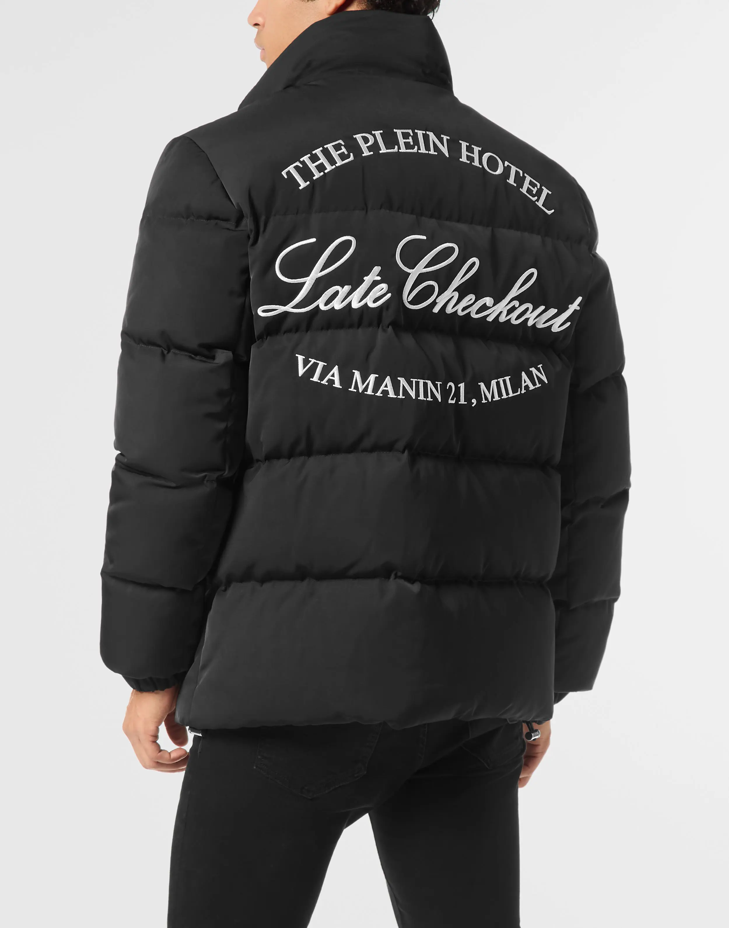 Пуховик стеганый