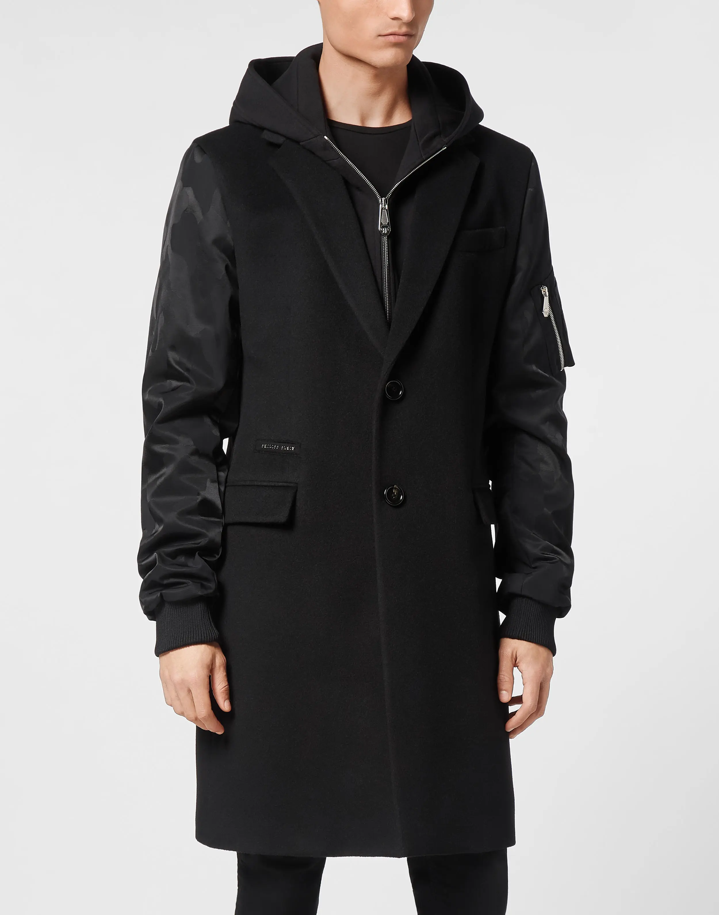 Пальто шерстяное