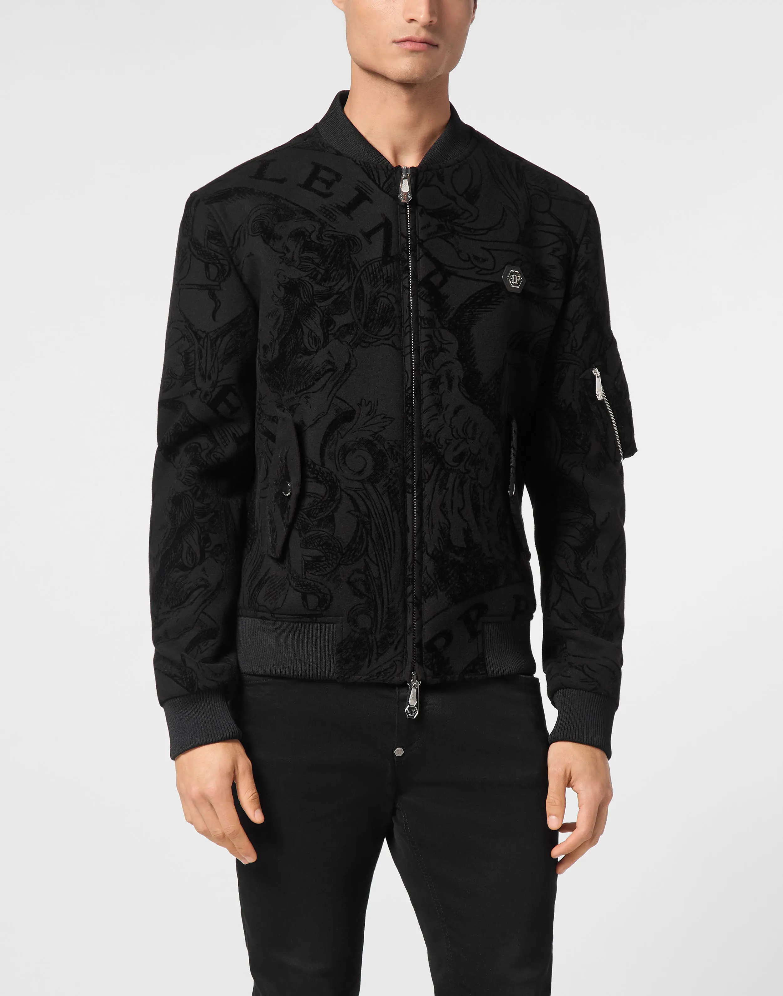 Бомбер шерстяной