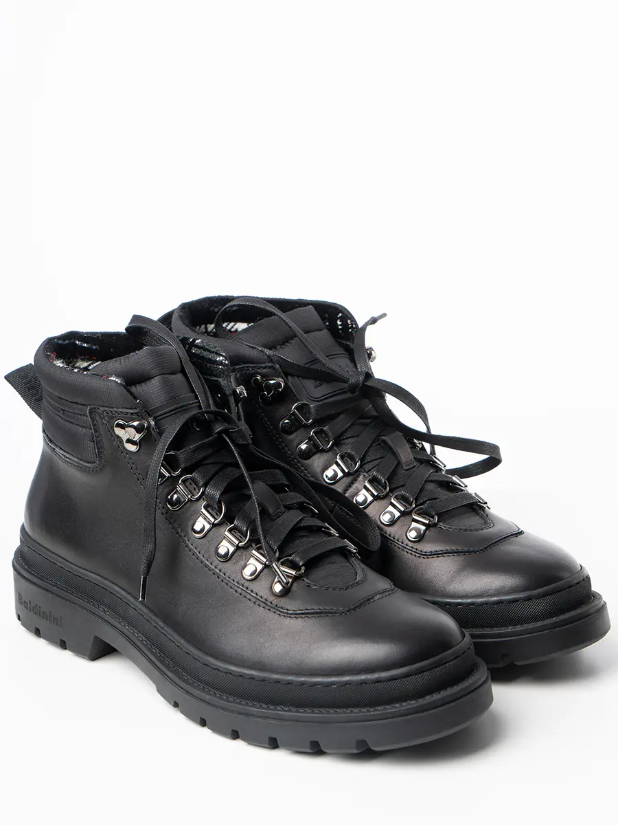 Ботинки кожаные