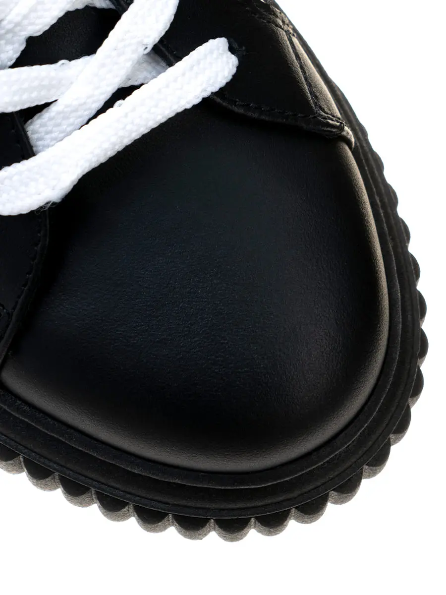 Кроссовки кожаные