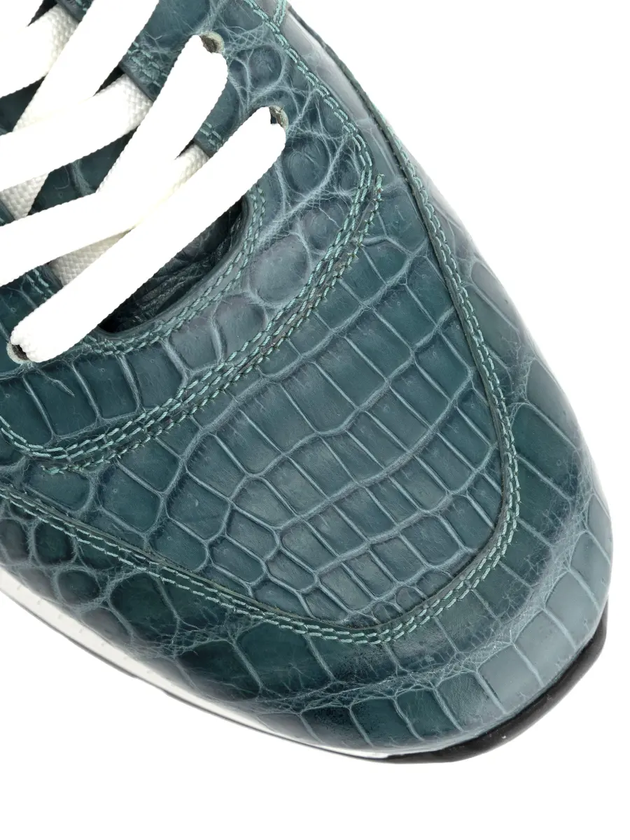 Кроссовки из кожи крокодила на меху