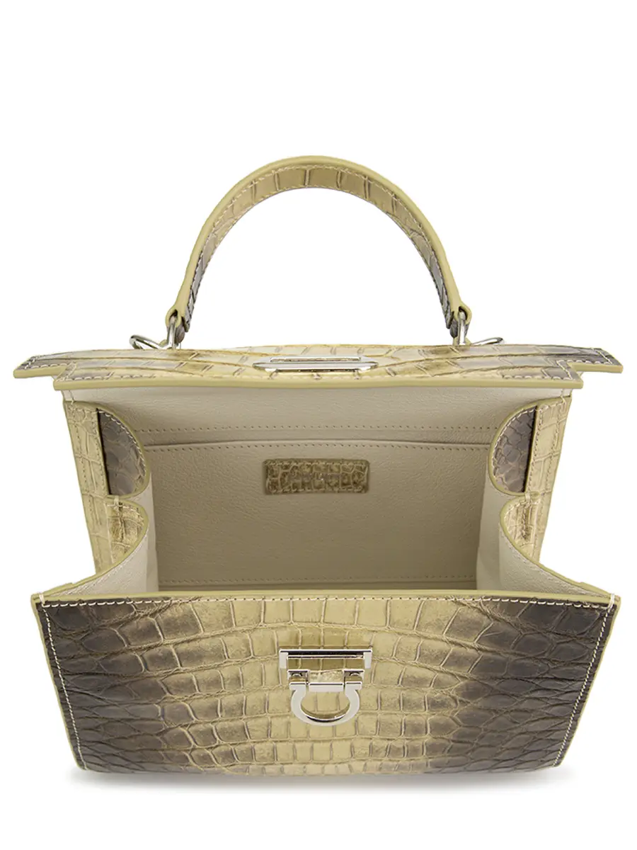Сумка из кожи крокодила