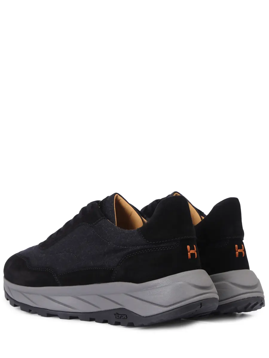 Кроссовки комбинированные