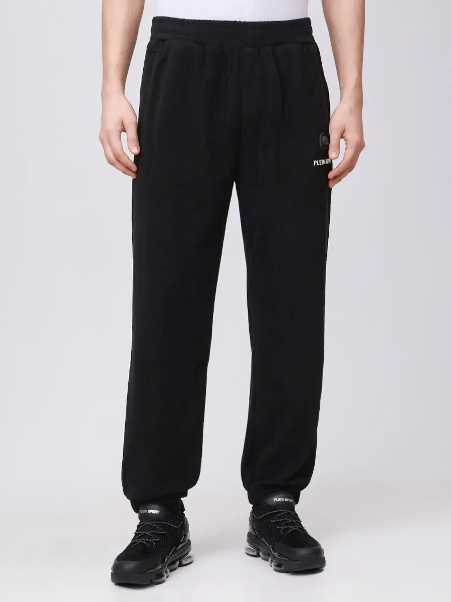 Костюм однотонный