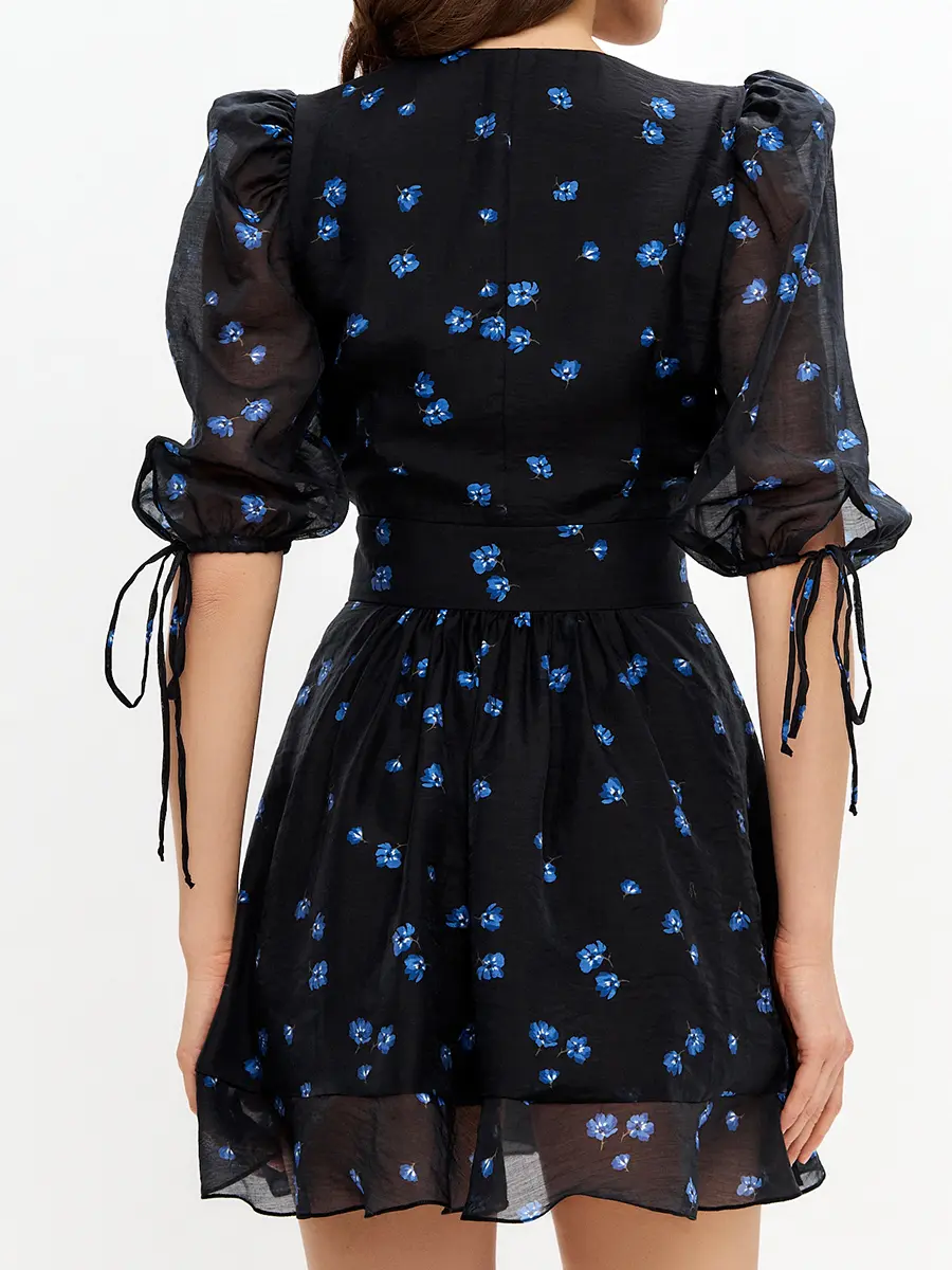 Платье из тенселя