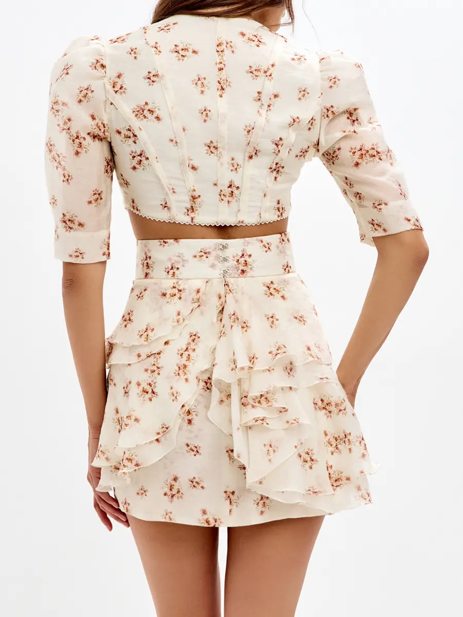 Костюм из тенселя