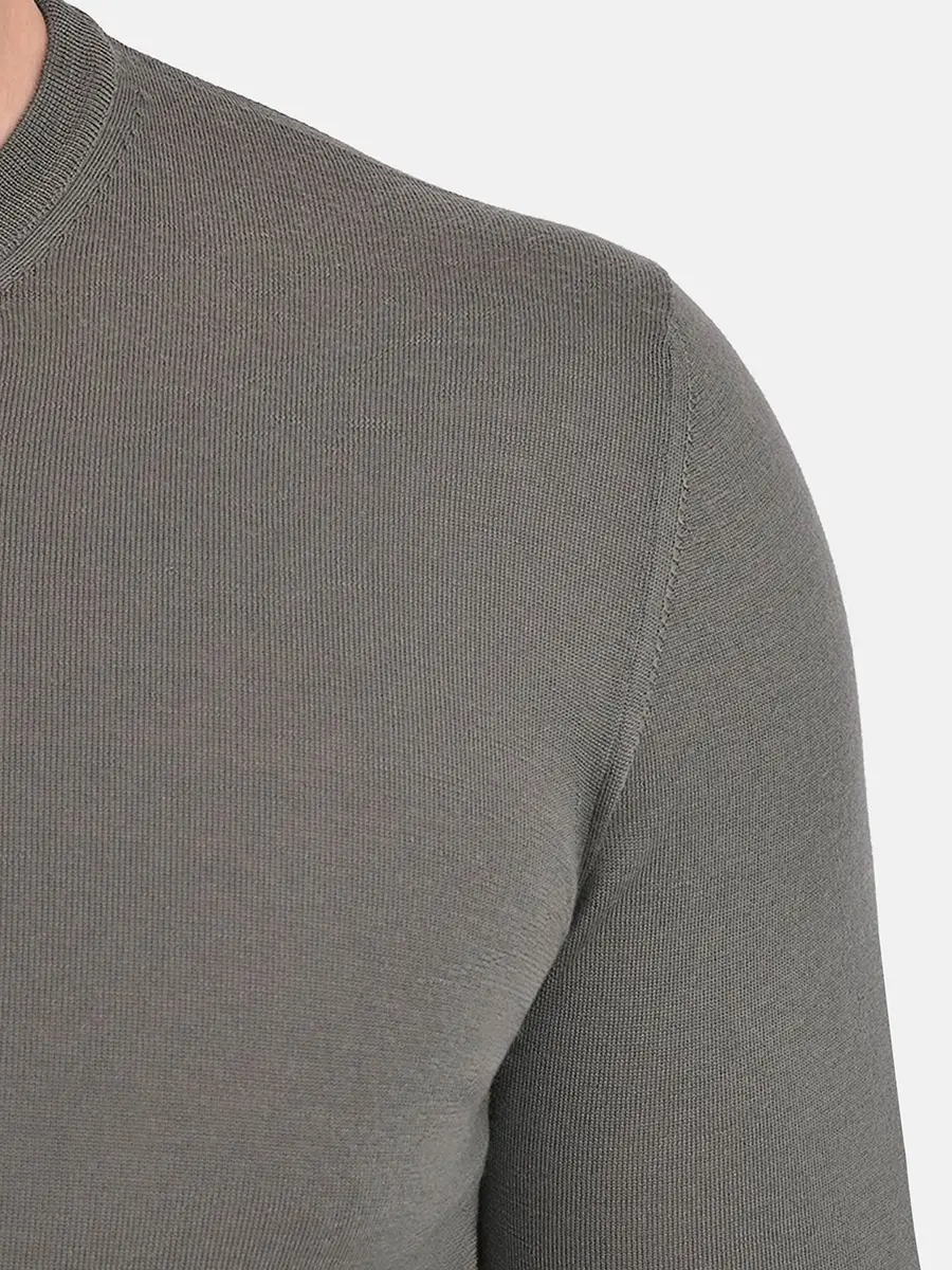 Джемпер шерстяной