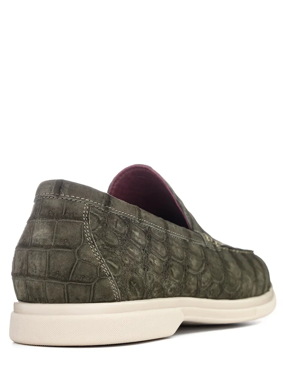 Лоферы из кожи крокодила