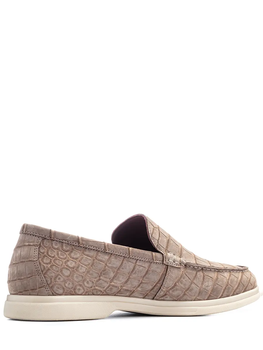 Лоферы из кожи крокодила