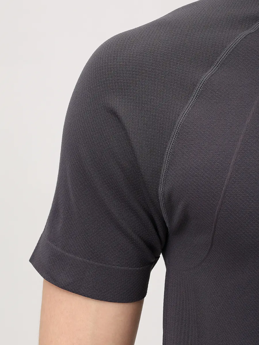 Футболка однотонная