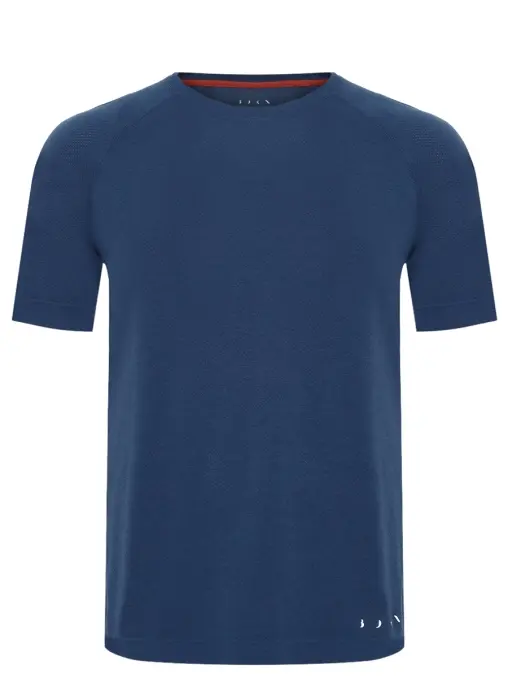 Футболка однотонная BORN