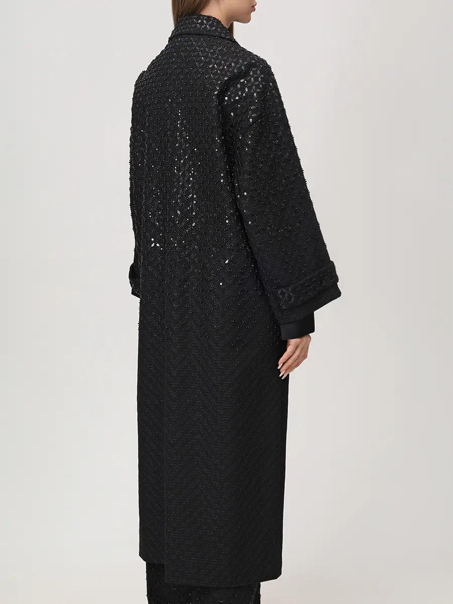 Пальто с пайетками