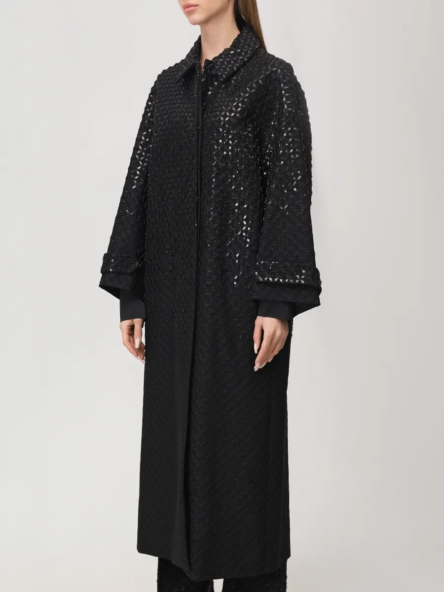 Пальто с пайетками