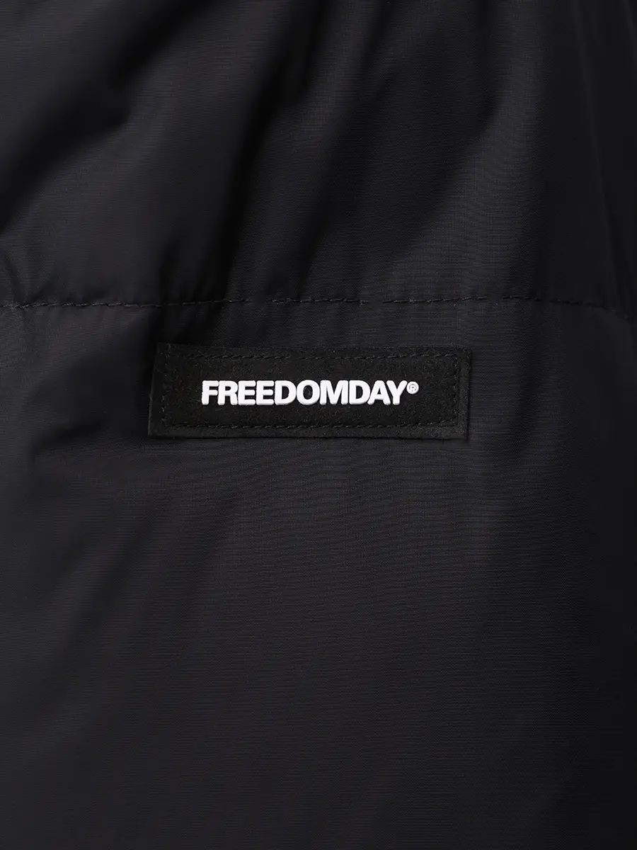 Пуховик стеганый