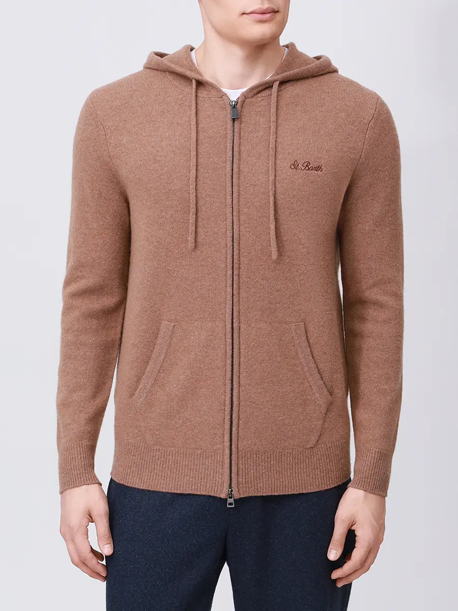 Кардиган шерстяной