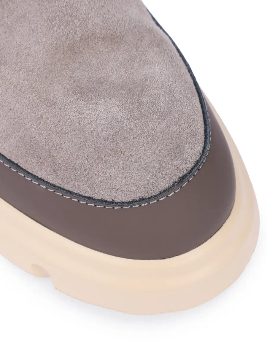 Ботинки замшевые