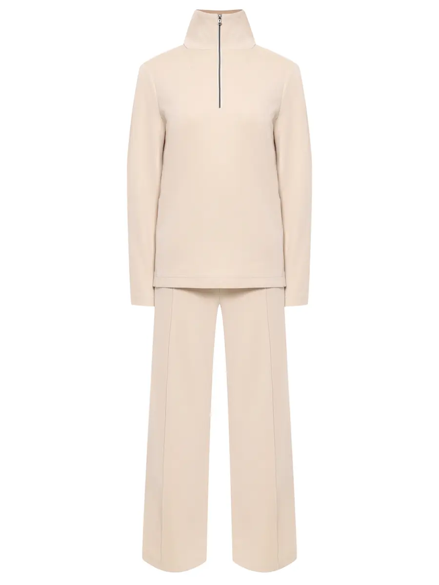 Костюм спортивный