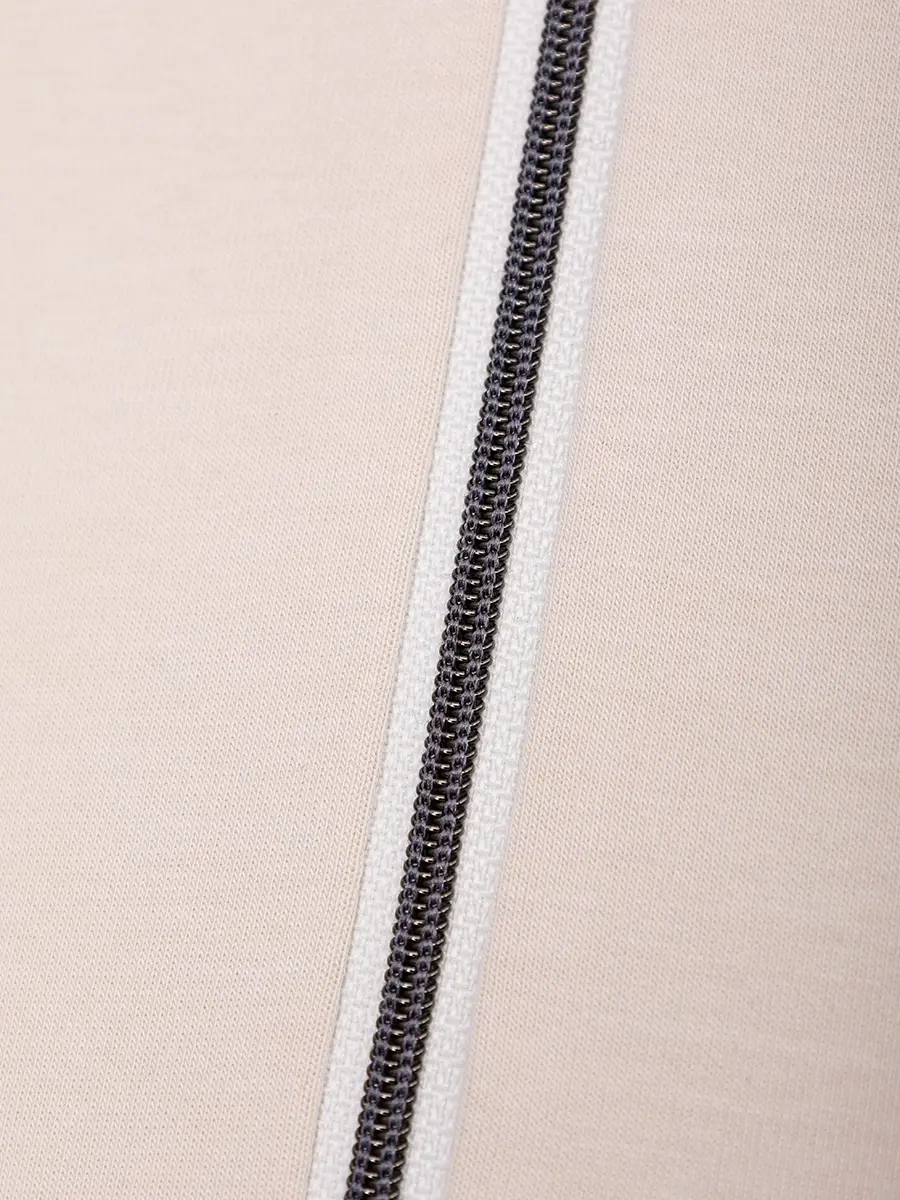 Костюм спортивный