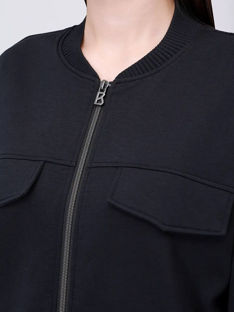 Костюм спортивный