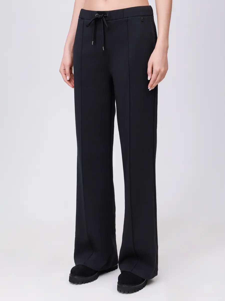 Костюм спортивный