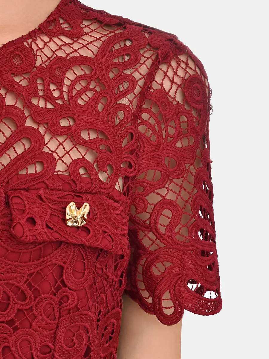 Платье кружевное