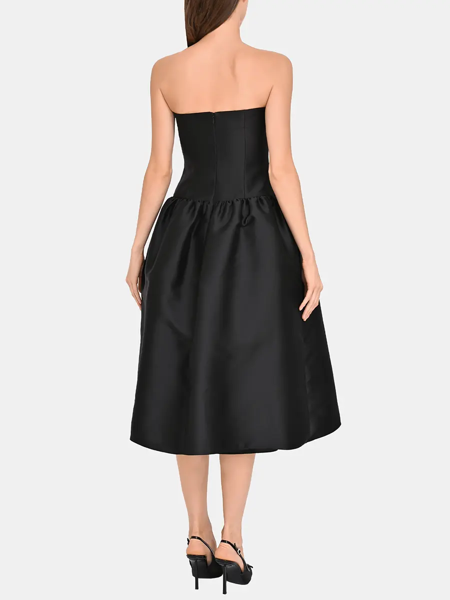 Платье с декором