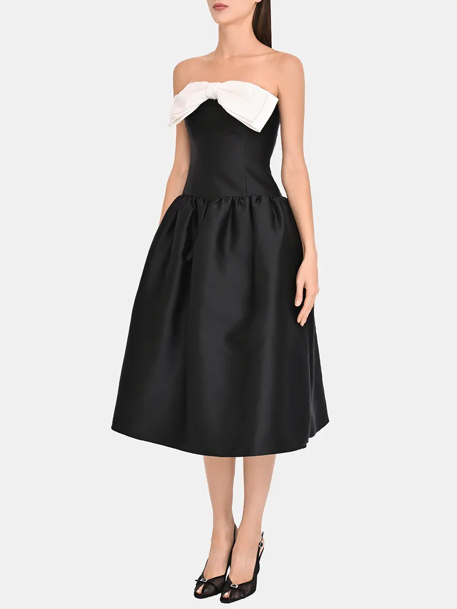 Платье с декором