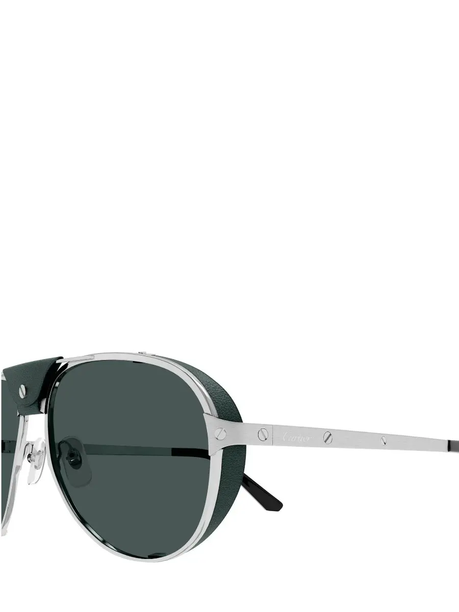 Очки солнцезащитные