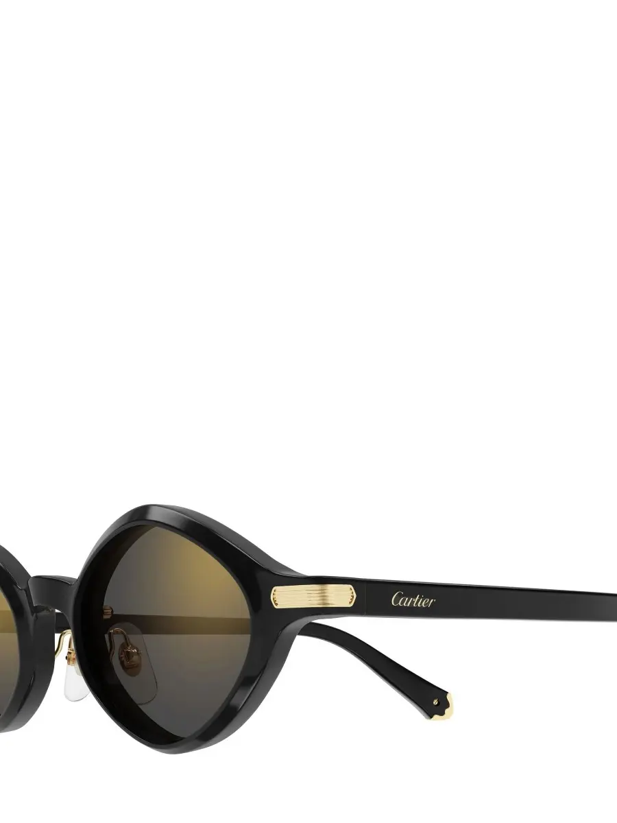 Очки солнцезащитные