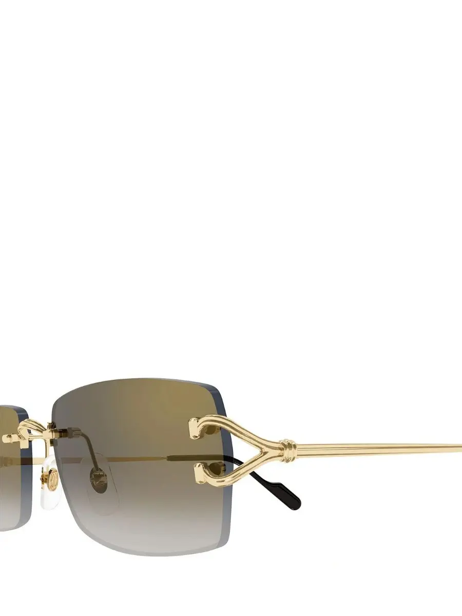 Очки солнцезащитные