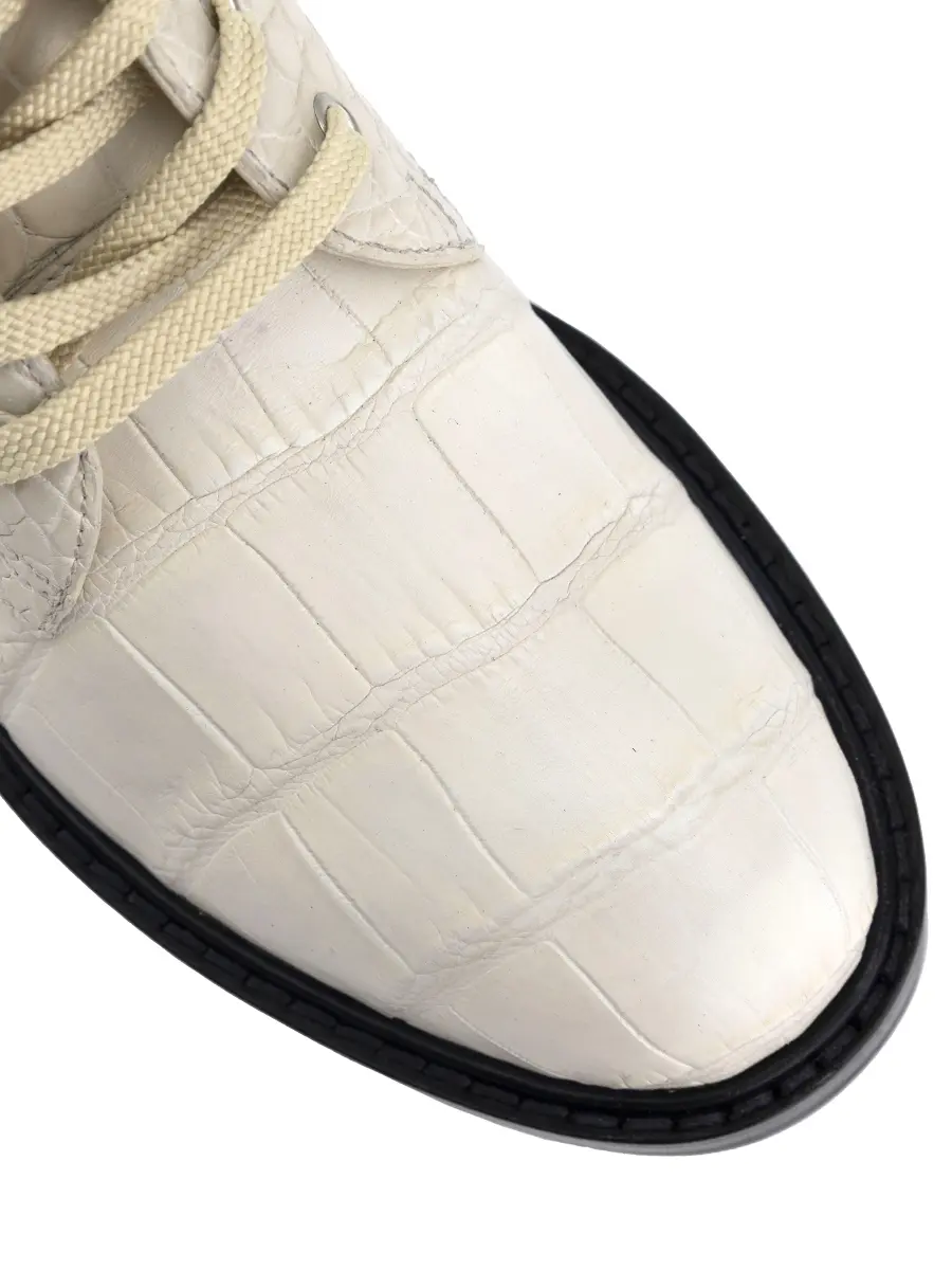 Ботинки из кожи крокодила