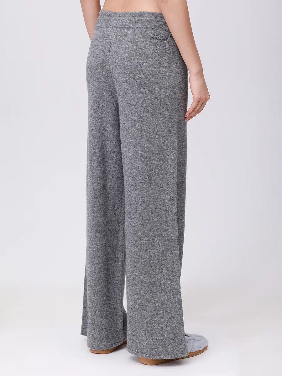 Костюм шерстяной