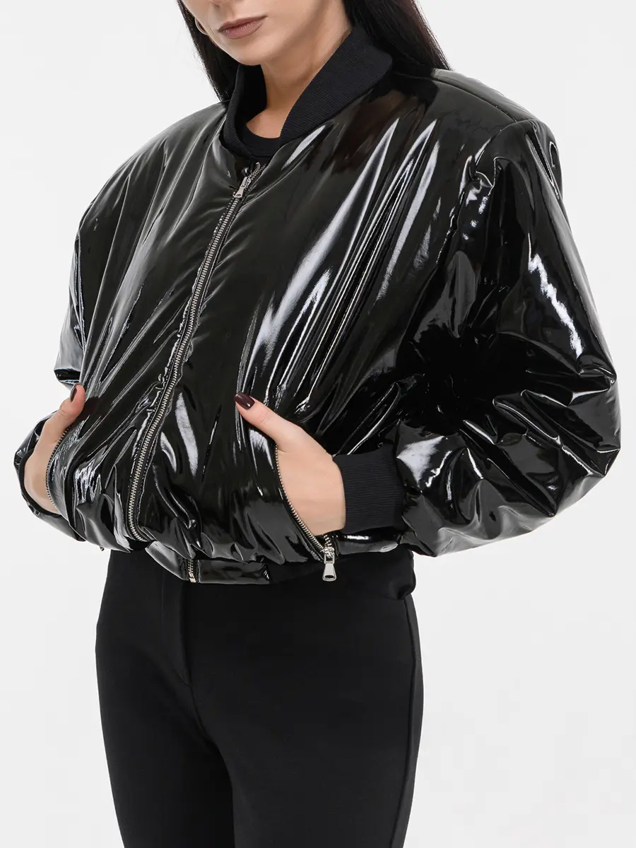 Бомбер лакированный