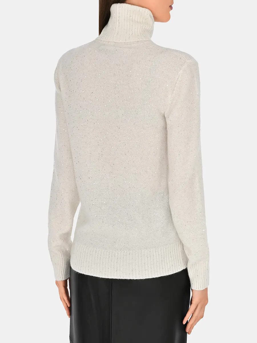 Свитер с пайетками