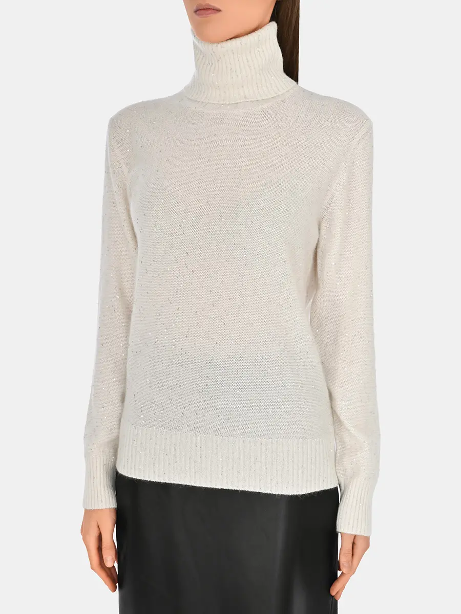 Свитер с пайетками