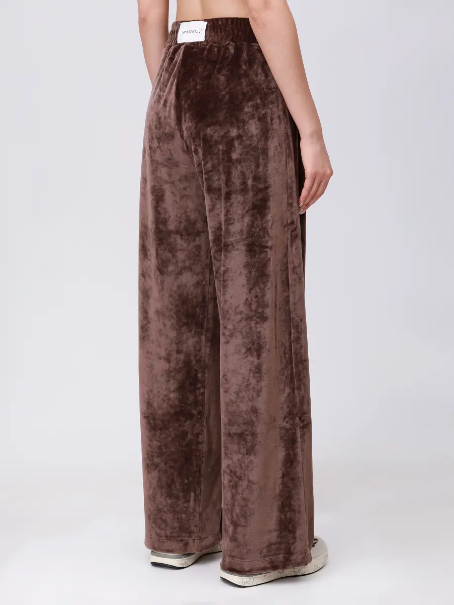 Костюм велюровый