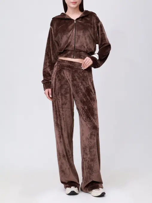 Костюм велюровый HINNOMINATE