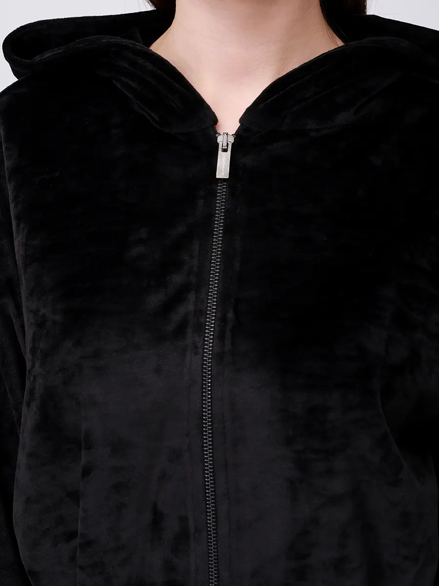 Костюм велюровый