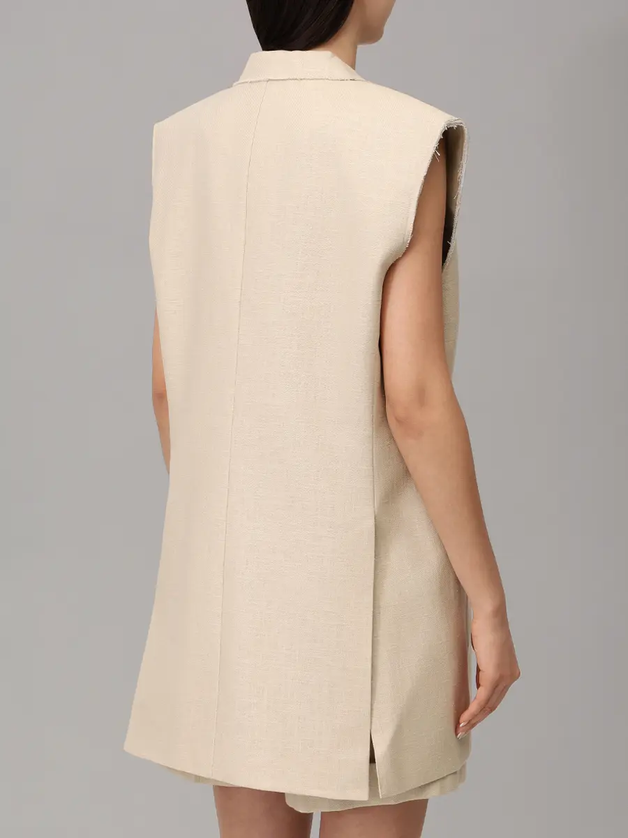 Жилет однотонный