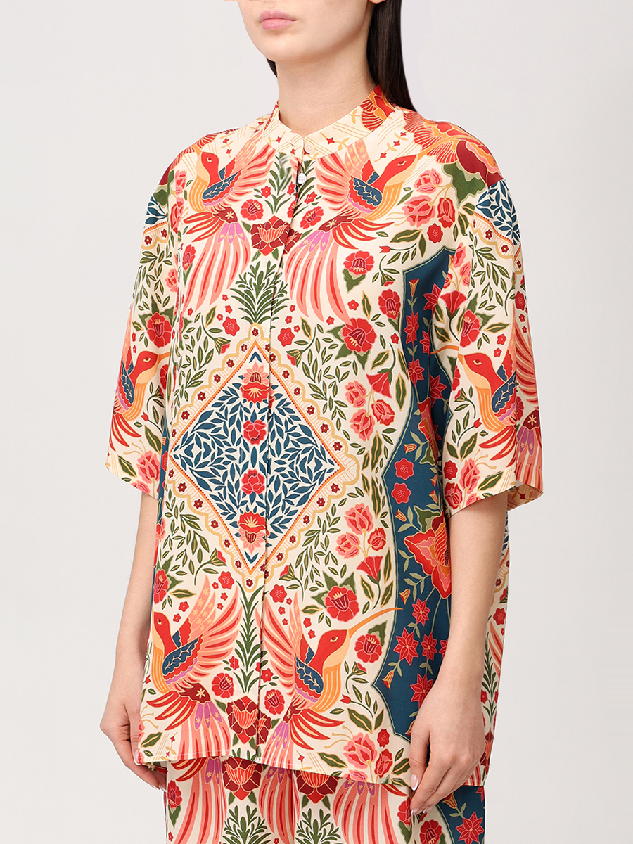 Костюм шелковый