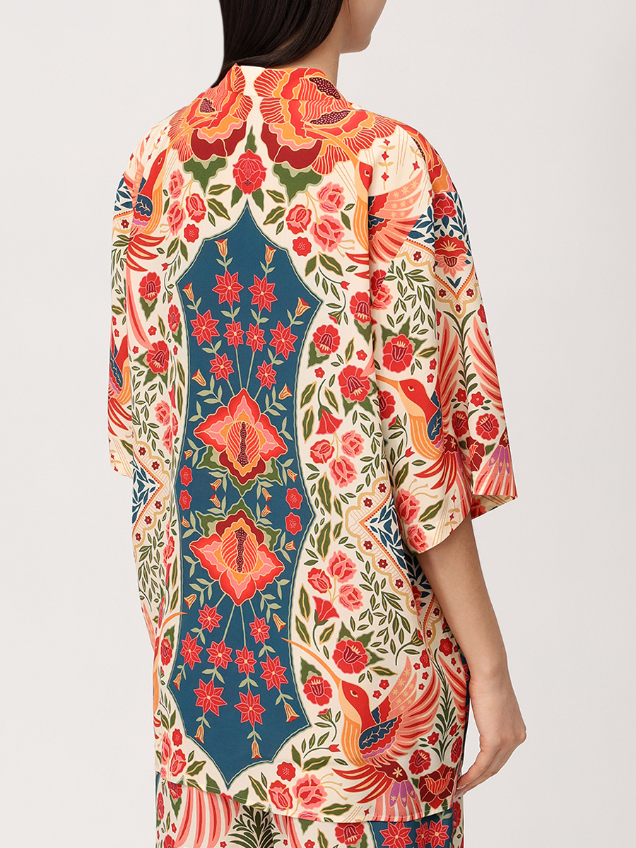 Костюм шелковый