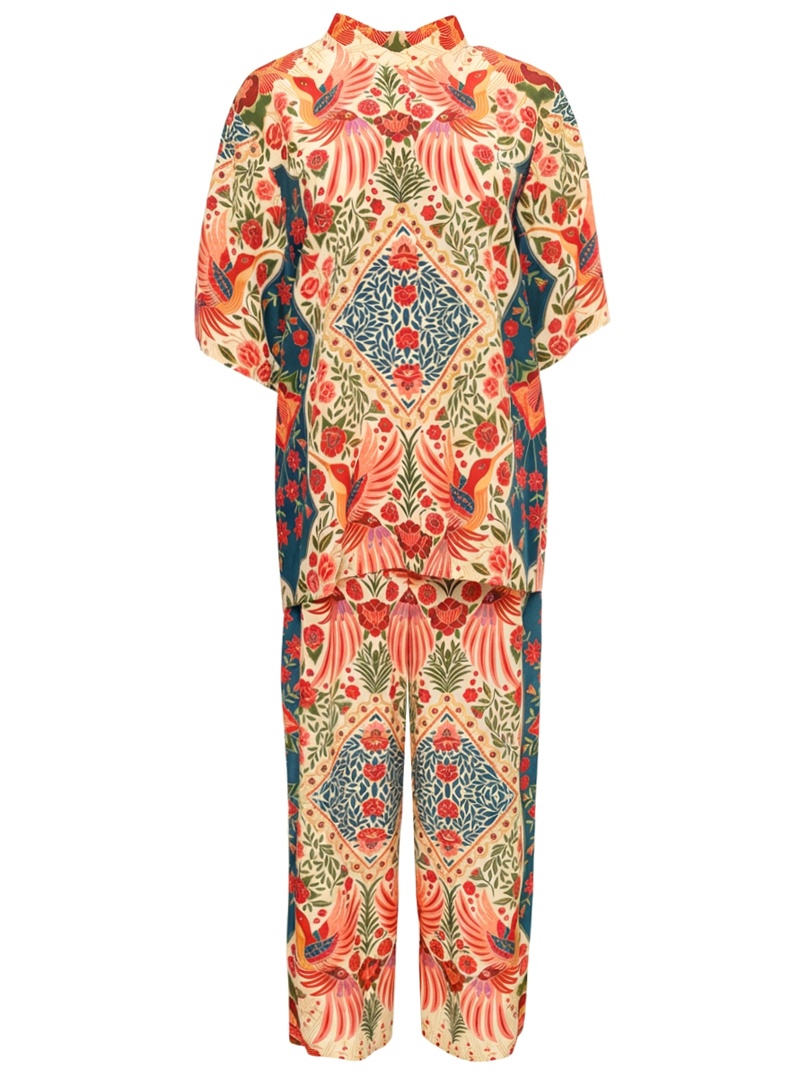 Костюм шелковый