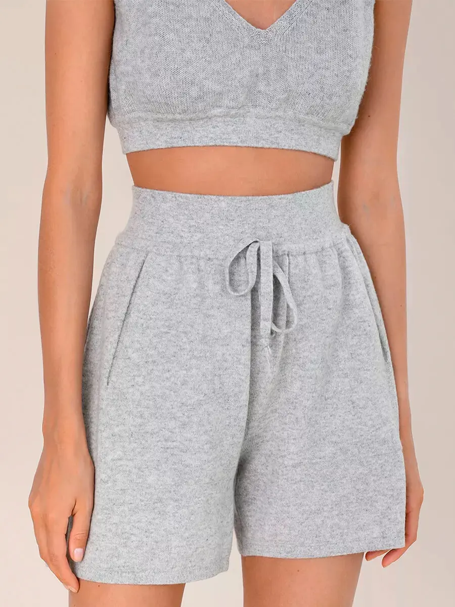 Шорты шерстяные