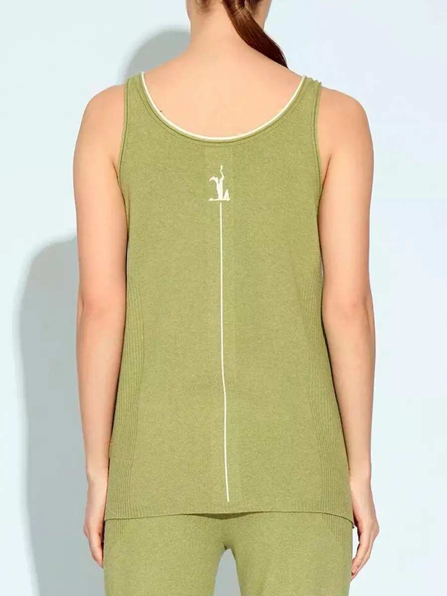 Топ из вискозы