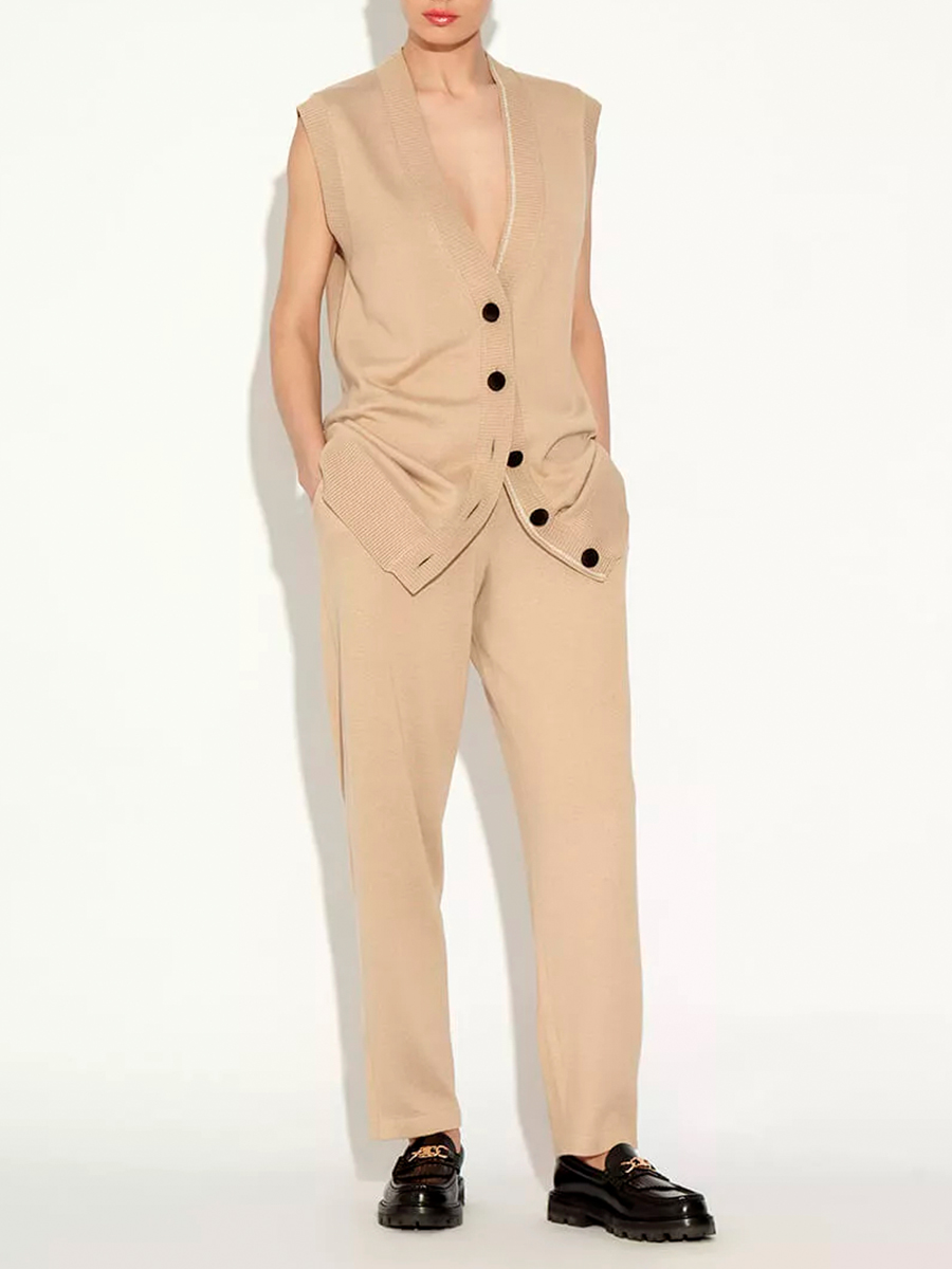 Жилет шелковый