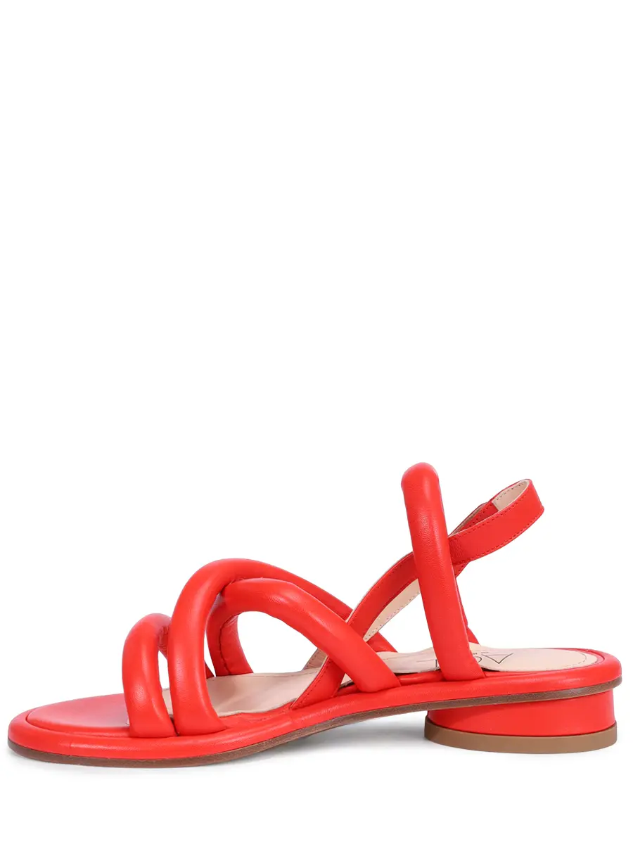 Босоножки кожаные