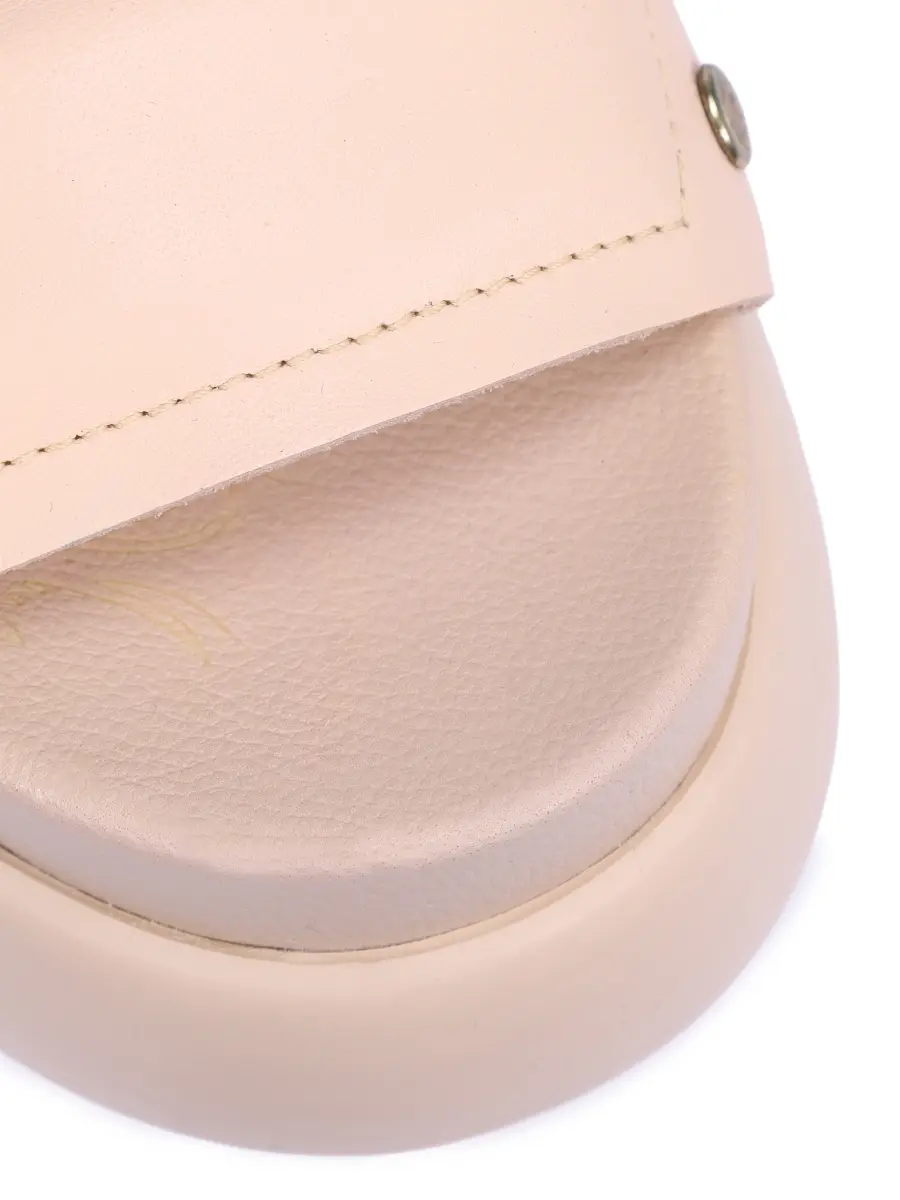 Сандалии кожаные